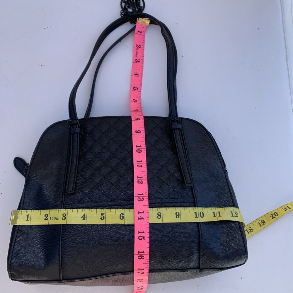 Guess Quilted Bag - Picture 7 of 7